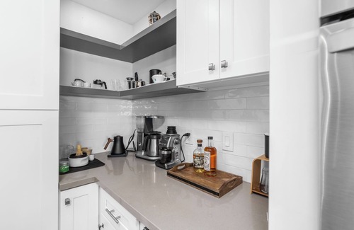 Los Cerritos Casa | Large 3BD : Master Suite : Pool