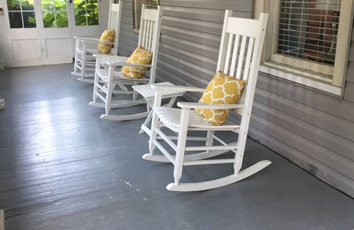 White Sulphur Springs Casa | Casa grande de 4 dormitorios: paseo a Greenbrier y 30 minutos en coche del lago Sherwood