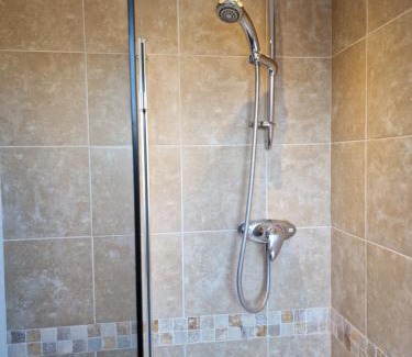 Headington Casa | Large 4-bed house for up to 7 guests w 2x parking