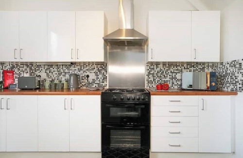 Leicester Casa | *Large 4 Bed*Sleeps 8*Central*Monthly Discounts*