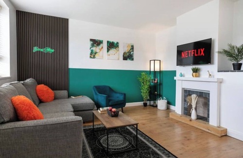 Leicester Casa | *Large 4 Bed*Sleeps 8*Central*Monthly Discounts*