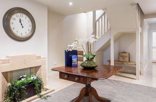 Longborough Cabaña | Spacious 4 bed Home with Fabulous Cotswold views