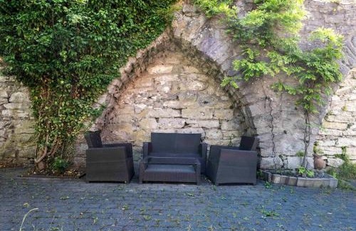 Innerstaden Villa | Large 4 bedroom Villa with beautiful garden