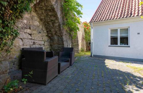 Innerstaden Villa | Large 4 bedroom Villa with beautiful garden