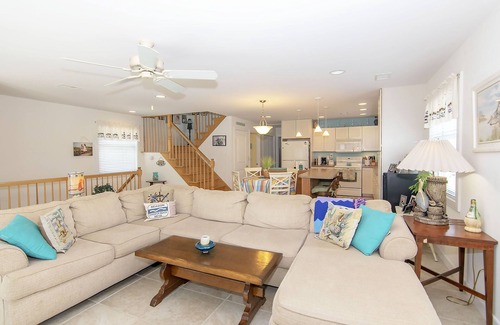 Ocean Beach III Casa | Large 4BR Lavalette Beach House Less Than 1 Block to Beach