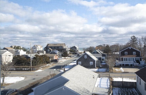 Ocean Bluff-Brant Rock Casa | Large 5 bdrm Home Near Rexhame Beach!