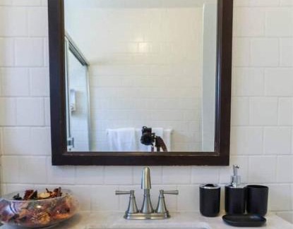 Pico - Robertson Casa | Large 5 BR- Beverly Hills Adj