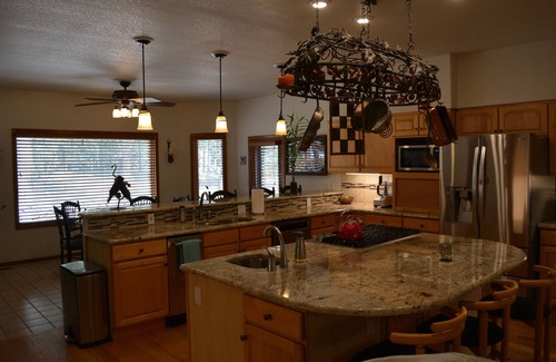 Woodmoor Casa | Large 6 Bedroom home at end of Cul-de-Sac