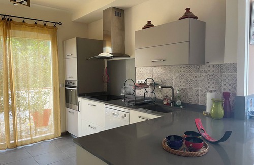 Rivesaltes Villa | Gran villa con aire acondicionado para el verano.
