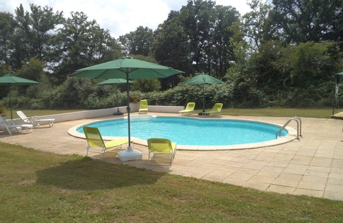 Saint-Julien-le-Vendomois Casa | Amplio y espacioso con todos los electrodomésticos modernos y un 9x4. Piscina de 2 m