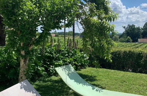 Fougueyrolles Casa | Large and beautiful house in the middle of the vineyards