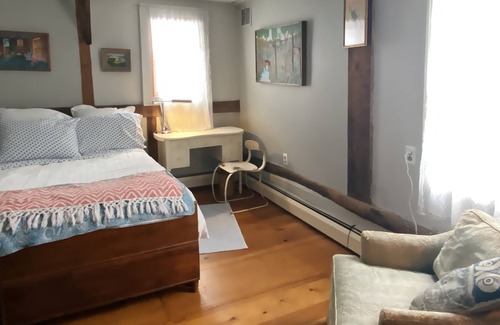Town of Clermont Casa | Granero grande y hermoso convertido en 17 acres, cerca de Bard, Tivoli