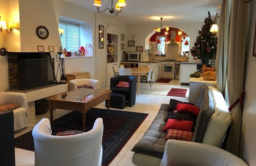 Bagneres-de-Luchon Villa | gran casa con encanto centro de la ciudad jardín