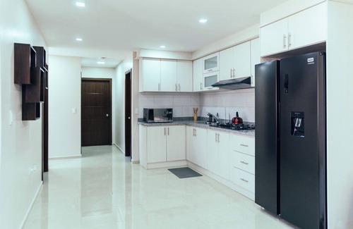 Cuenca Apartamento | Large and Elegant 3 Bedroom Apartment