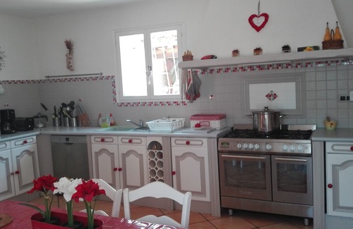 Sollies Pont Villa | Villa familiar grande y animada en el corazón de Provenza