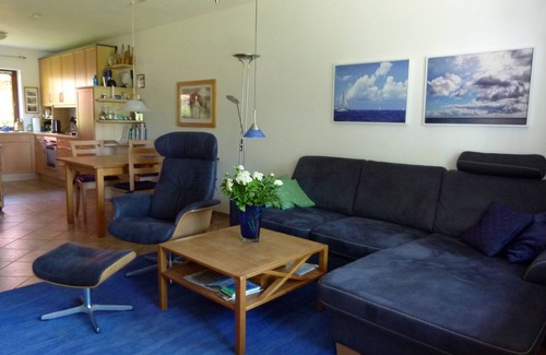 Polchow Apartamento | Amplio apartamento con terraza sur, jardín, ahora ver en el campo, cerca de la playa