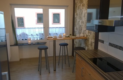 Birresborn Apartamento | Amplio apartamento para 10 personas, con sauna, en el carril bici Kylltal