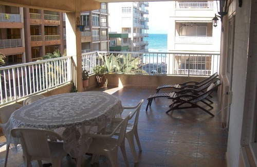 Mareny Barraquetes Apartamento | Grande Apartamento de 120 m2 cerca del mar .. por semana de SABADO A SABADO