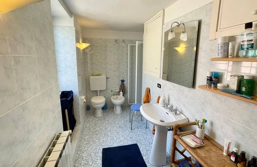 Framura Apartamento | Large apartment with terrace overlooking the sea locality Setta