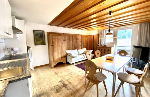 Telfes im Stubai Apartamento | Amplio apartamento con 2 habitaciones, piscina, balcón, jardín.
