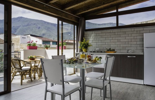 Villa Grazia di Carini Apartamento | Amplio apartamento con aire acondicionado, wifi 3 dormitorios 3 baños para 11 personas