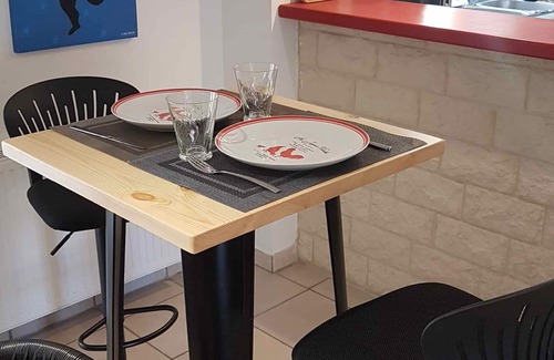 Trelissac Apartamento | Large Appartment 50 sq m with heated spa ✦ south-facing garden