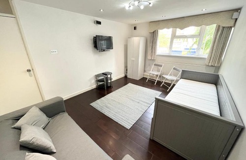 Latchmere Apartamento | Large apt close to central LDN