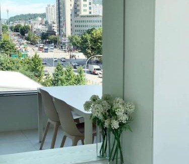 Sogong-dong Apartamento | Large Apt Urban View Gwang Hwa Mun City Hall