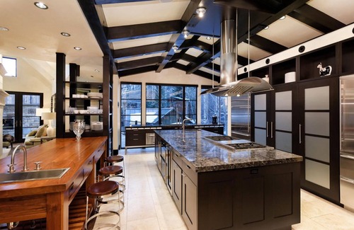 Aspen Casa | Large Aspen home next to the Hopkins Foot Bridge! Sleeps 12