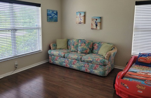 Lehigh Acres Casa | Grande y hermosa casa de 4 recámaras con piscina climatizada y apantallado Lanai cerca de Fort Myers