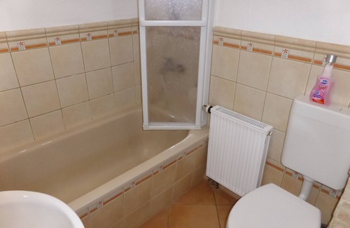 Jena-West Apartamento | Hermoso apartamento grande para 8 personas cerca del centro, wifi gratuito,