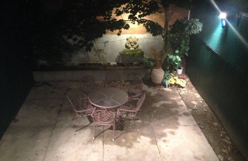 Harlem Apartamento | Large beautiful Studio, Private Entrance, En-suite Bath, private Kitchenette
