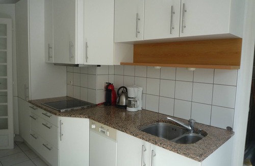 Quimper Apartamento | Large bright apartment with garage Centre Quimper