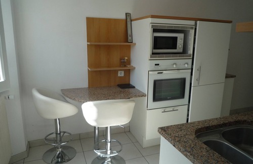 Quimper Apartamento | Large bright apartment with garage Centre Quimper