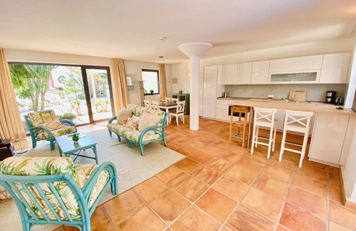 Bahia Calma Casa | Villa con piscina privada y wifi gratis, cerca del mar, patio protegido