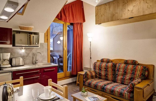 Brides-les-Bains Apartamento | Large Cabin - 2 PARTS CONFORTABLE IN THE CENTRE