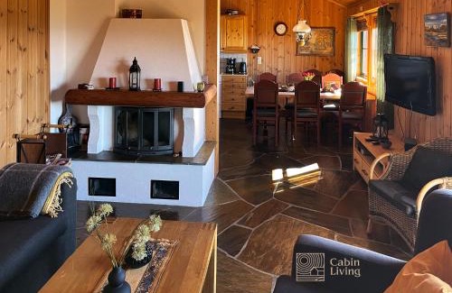 Ringsaker Casa | Large cabin at Sjusjøen with sauna, fireplace, view and cross-country skiing