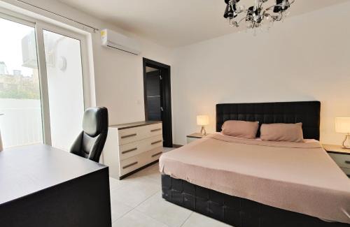 Pieta Casa | Large Central Apartment Near Valletta & Seafront