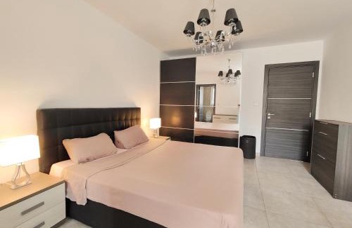 Pieta Casa | Large Central Apartment Near Valletta & Seafront