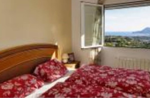Altea la Vella Chalet De Esquí | Large chalet with private pool