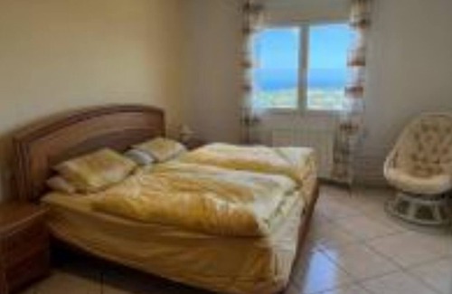 Altea la Vella Chalet De Esquí | Large chalet with private pool