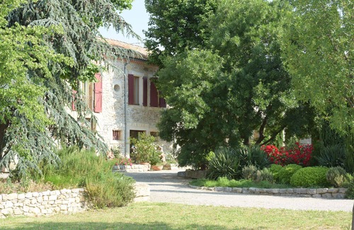 Narbonne Casa | COTTAGE CON GRAN CAMPO DE SANTO DOMINGO