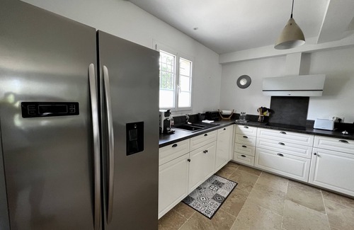 Saint-Victor-des-Oules Villa | Large, comfortable 8-bedroom villa - 10x4 pool - air conditioning - Near Uzès
