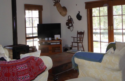 Jindabyne Cabaña | Large comfortable cottage for your mountain holiday