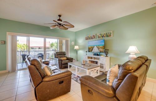 Bradenton Beach Casa | Large Condo just steps from Beach or Bay Views