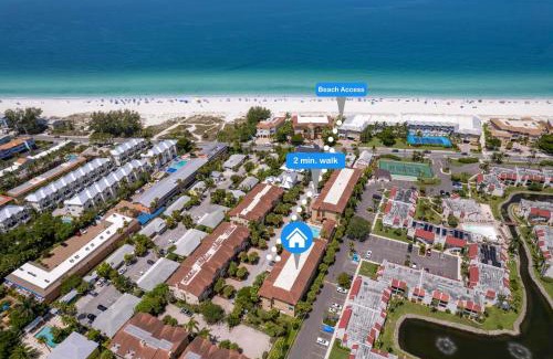 Bradenton Beach Casa | Large Condo just steps from Beach or Bay Views