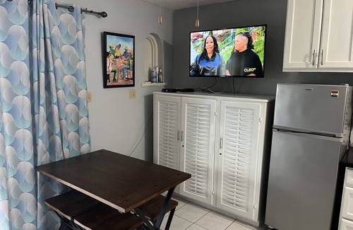 Orange Bay Apartamento | Estudio contemporáneo grande frente a la playa decorado en complejo seguro en Negril
