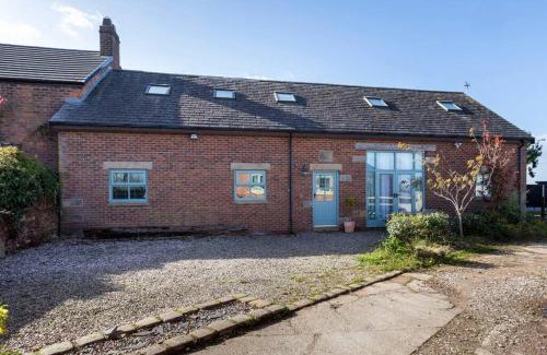 Knott End-on-Sea Casa | Large converted barn in peaceful, rural location