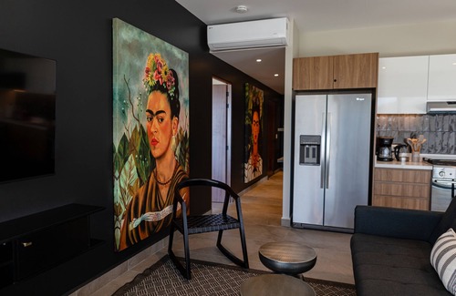 El Caloso Condominio | Large Corner Balcony | Bar, Gym, in Romantic Zone