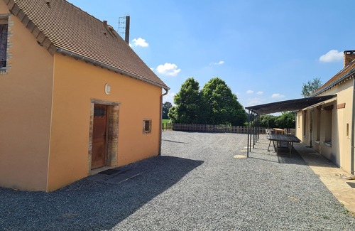 Les Frogeries Casa | Large country house
